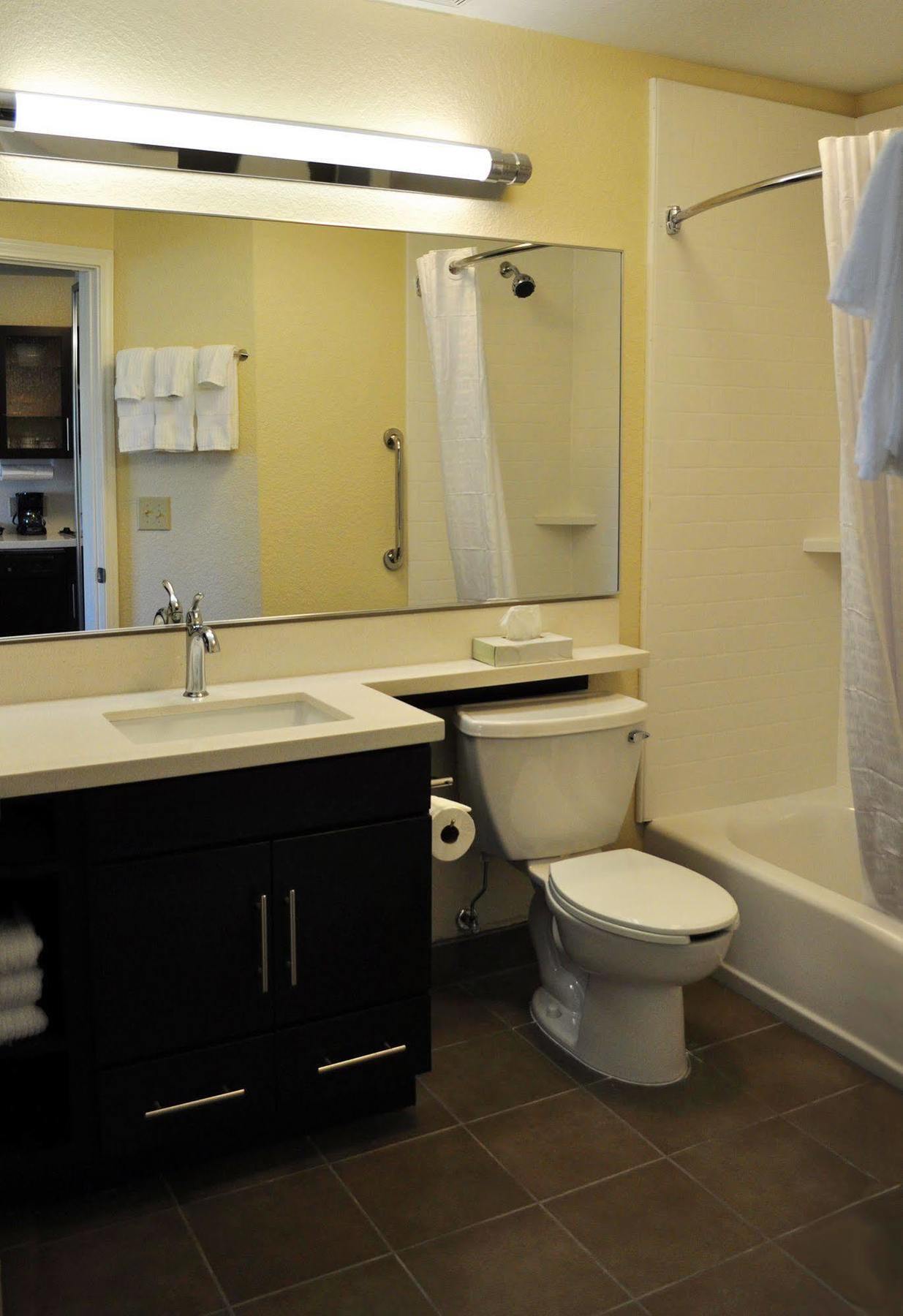 Candlewood Suites Bay City By Ihg Exteriör bild